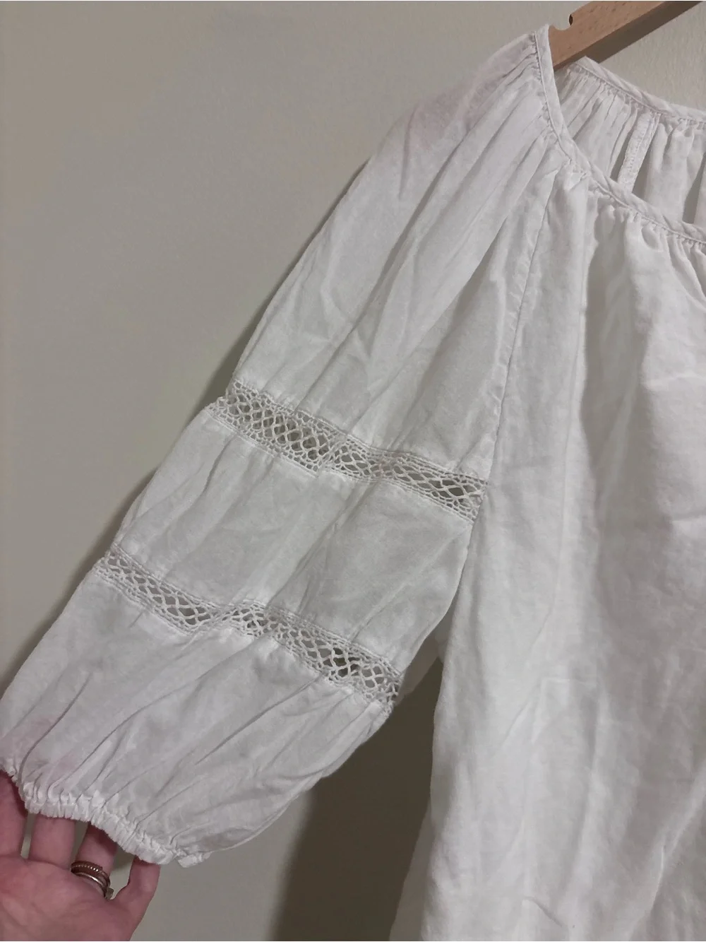 Abercrombie & Fitch White Lace-Trim Peasant Top